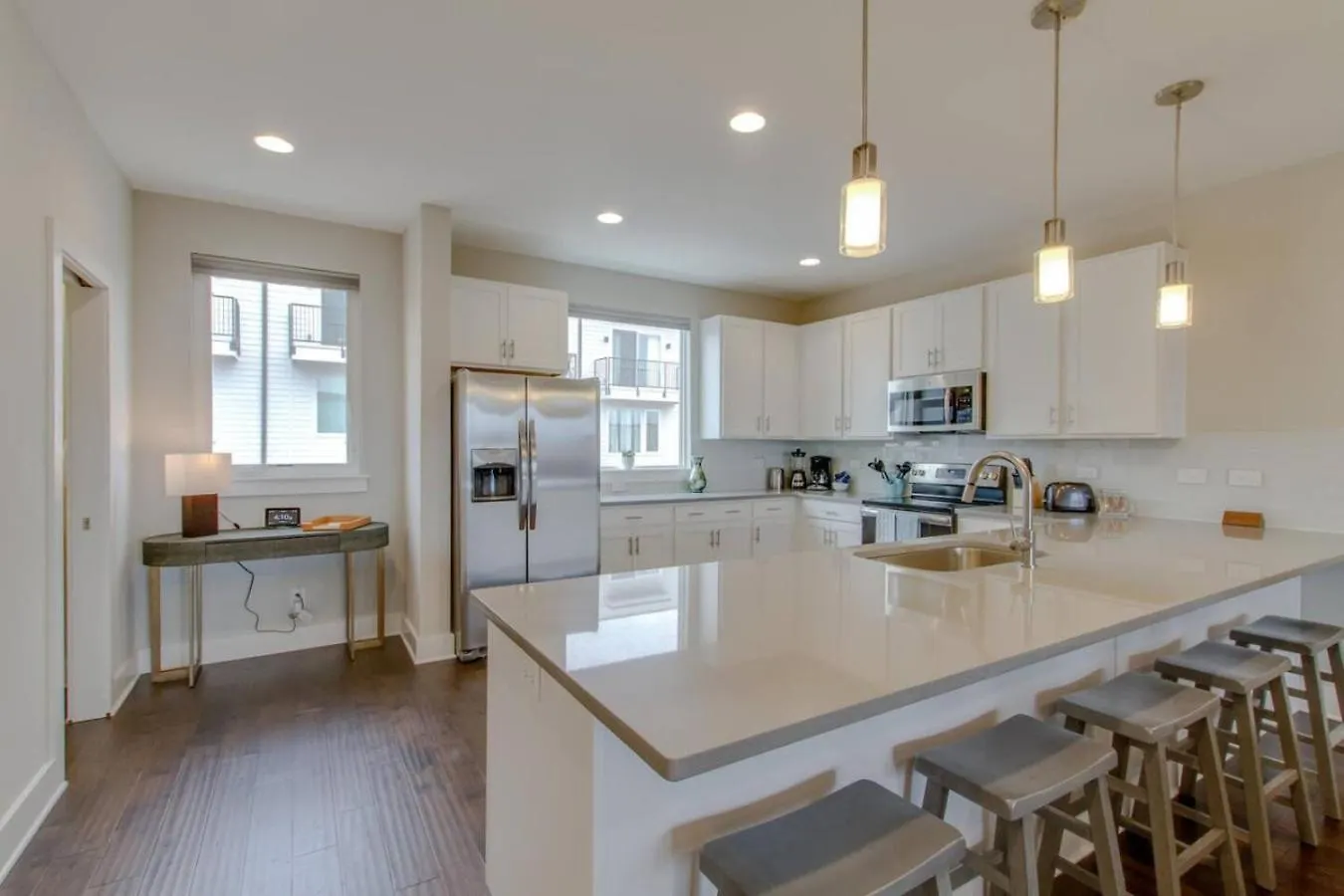 City Overlook Luxury Amenities Minutes To Downtown Nashville